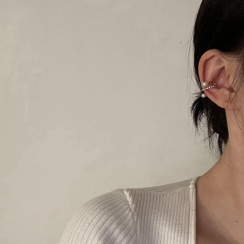 Khuyên Tai Dạng Kẹp Bằng Đồng Đính Đá Ngọt Ngào Dành Cho Nữ