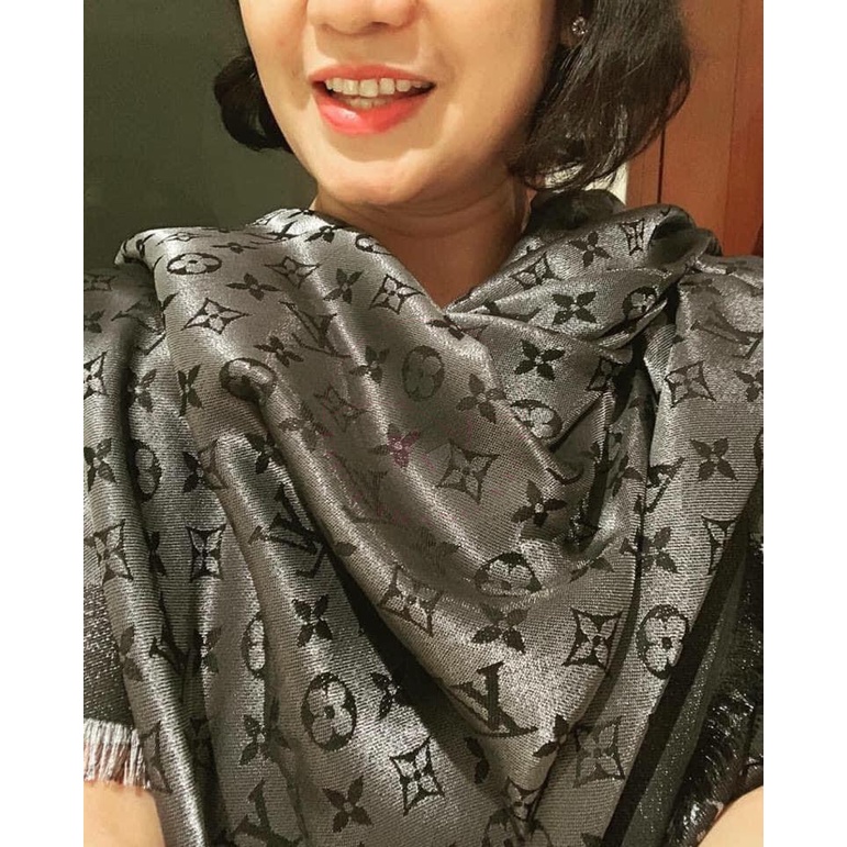 Khăn Choàng Nữ Đũi Lụa Vuông 140cm Cao Cấp 09