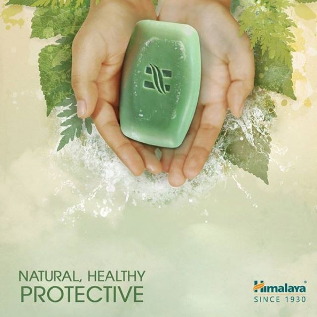 Xà phòng giảm mụn cơ thể từ lá neem Himalaya Neem Turmeric Soap 75g | BigBuy360 - bigbuy360.vn