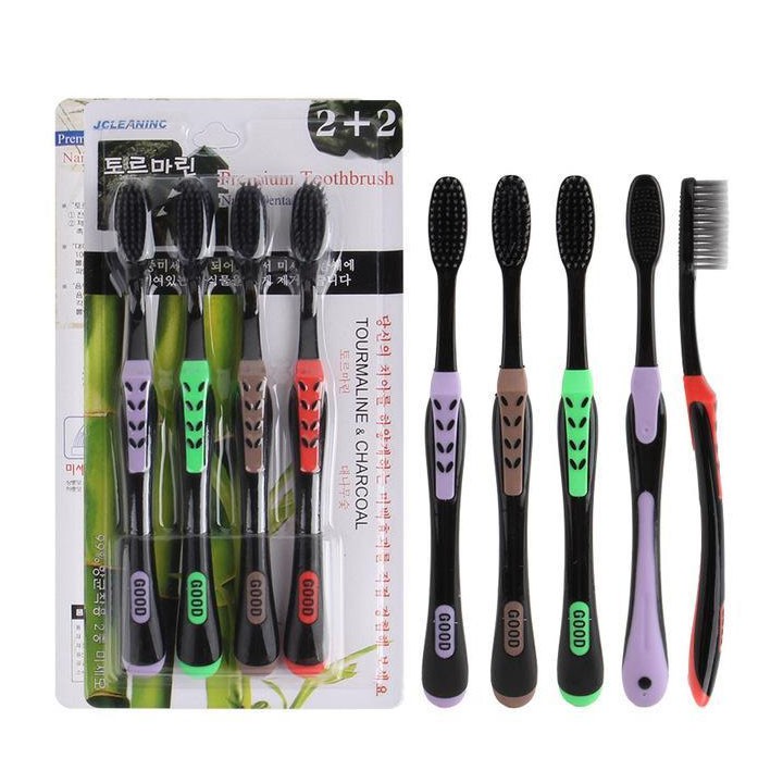 Bộ 4 bàn chải đánh răng Hàn Quốc - Vỉ 4 bàn chải tiện lợi cho gia đình