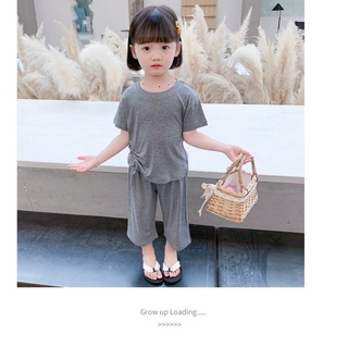 Bộ màu trơn rút eo quần lửng cho bé gái