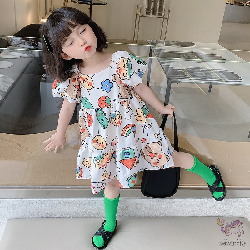 Đầm Tay Phồng Cổ Vuông In Họa Tiết Hoạt Hình Graffiti Phong Cách Hàn Quốc Cho Bé Gái