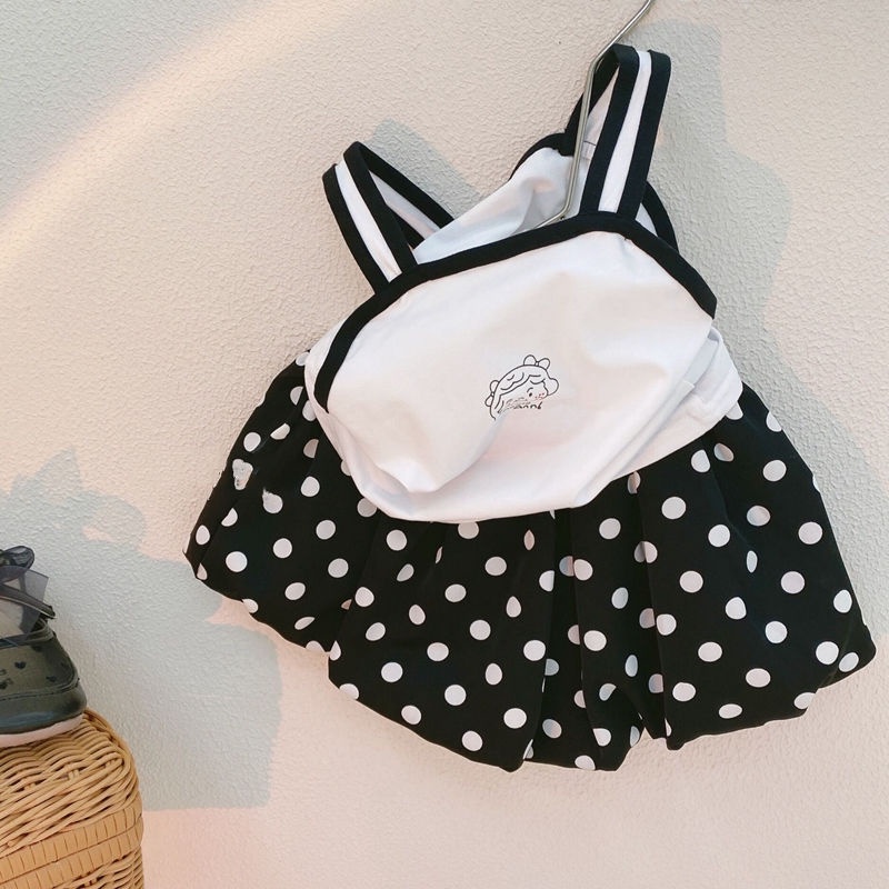 Áo sát nách in hoạt hình + quần short chấm bi phong cách mùa hè Hàn Quốc cho bé gái