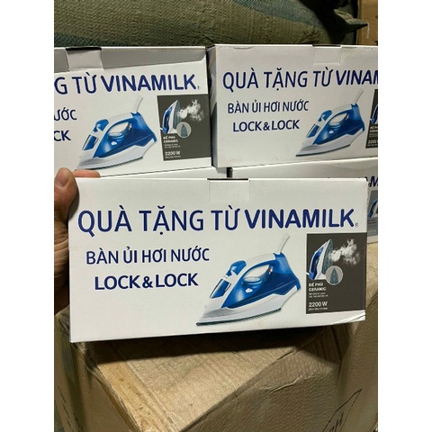 Bàn ủi hơi nước Lock and Lock