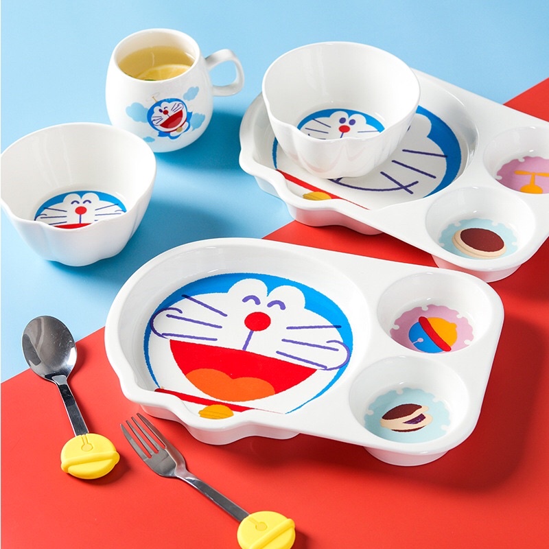 Bộ bát đĩa ăn dặm Doraemon cho bé Bộ đĩa ăn dặm Doremon