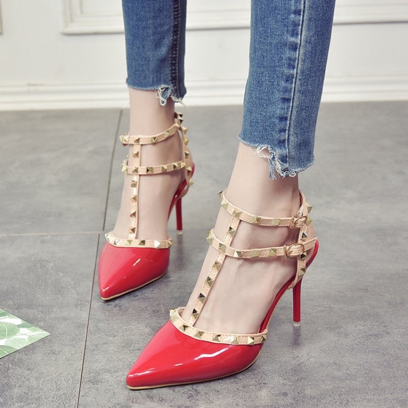 Giày Cao Gót 8CM Mũi Nhọn Gắn Đinh Tán Thời Trang Quyến Rũ 02286