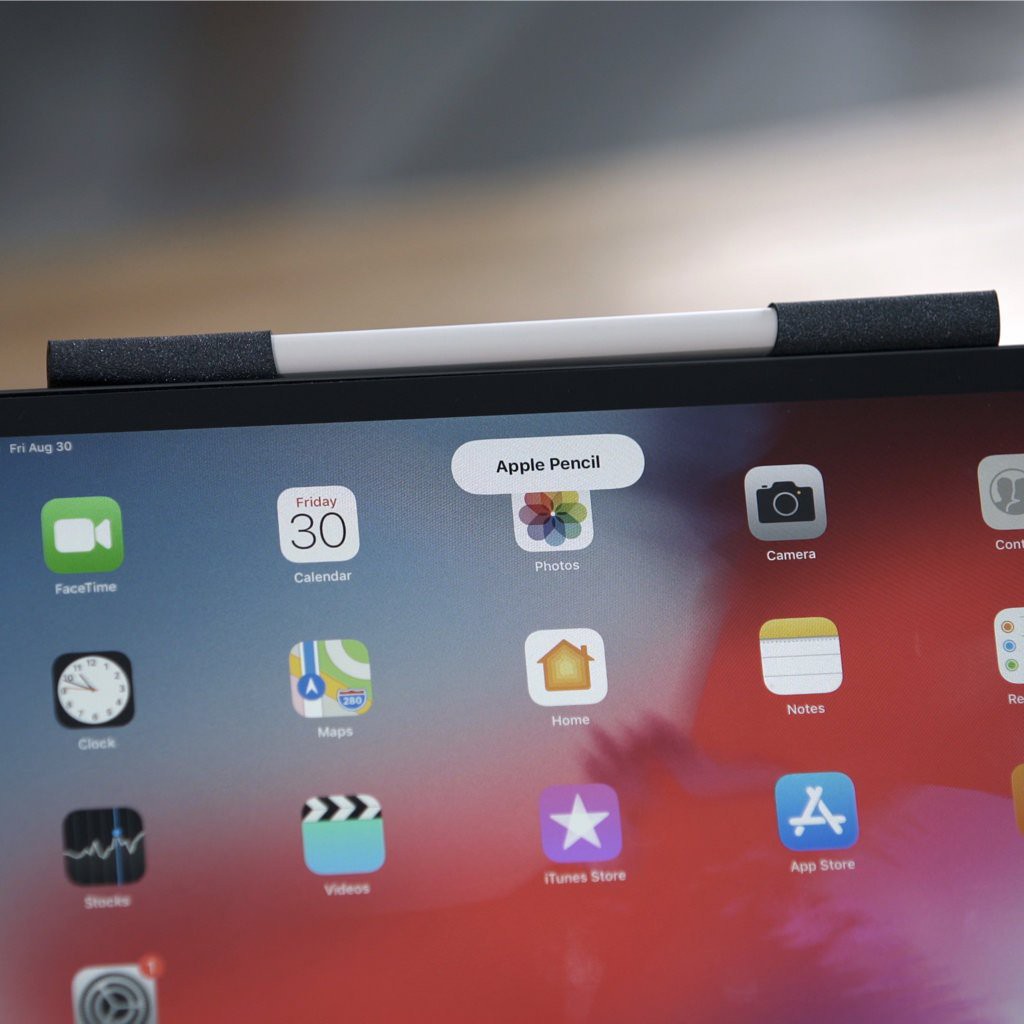 Giá đỡ MOFT cho bút cảm ứng Apple Pencil 2 màu trắng và đen