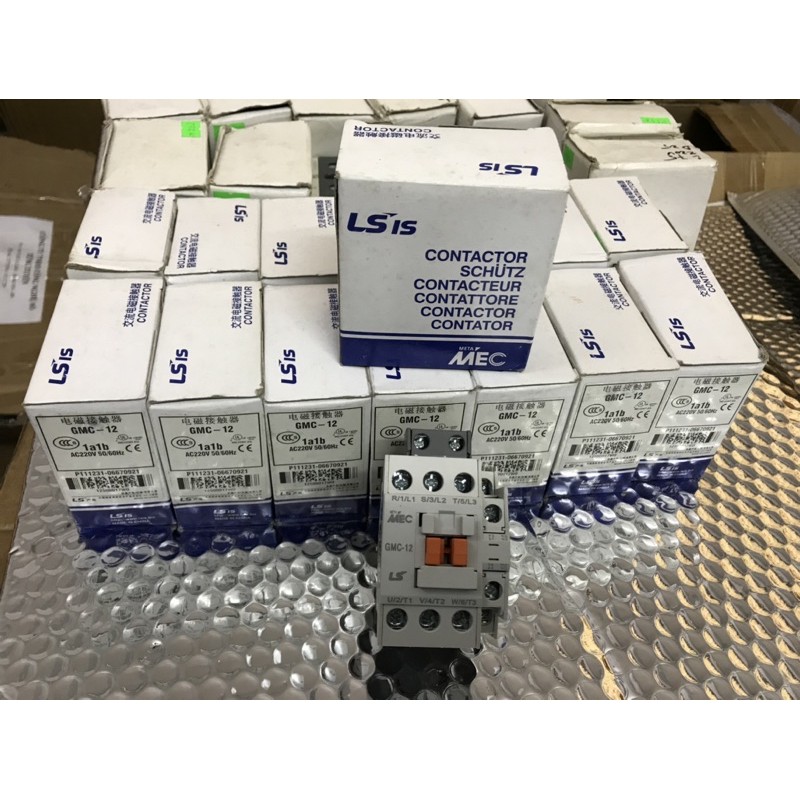 Công tắc tơ LS GMC-12 1a1b AC220V
