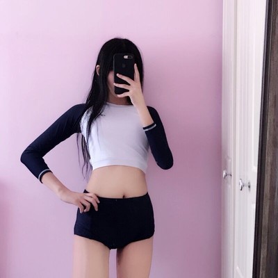 Bộ đồ bơi nữ 3 mảnh dày croptop thun đẹp dễ mix | BigBuy360 - bigbuy360.vn