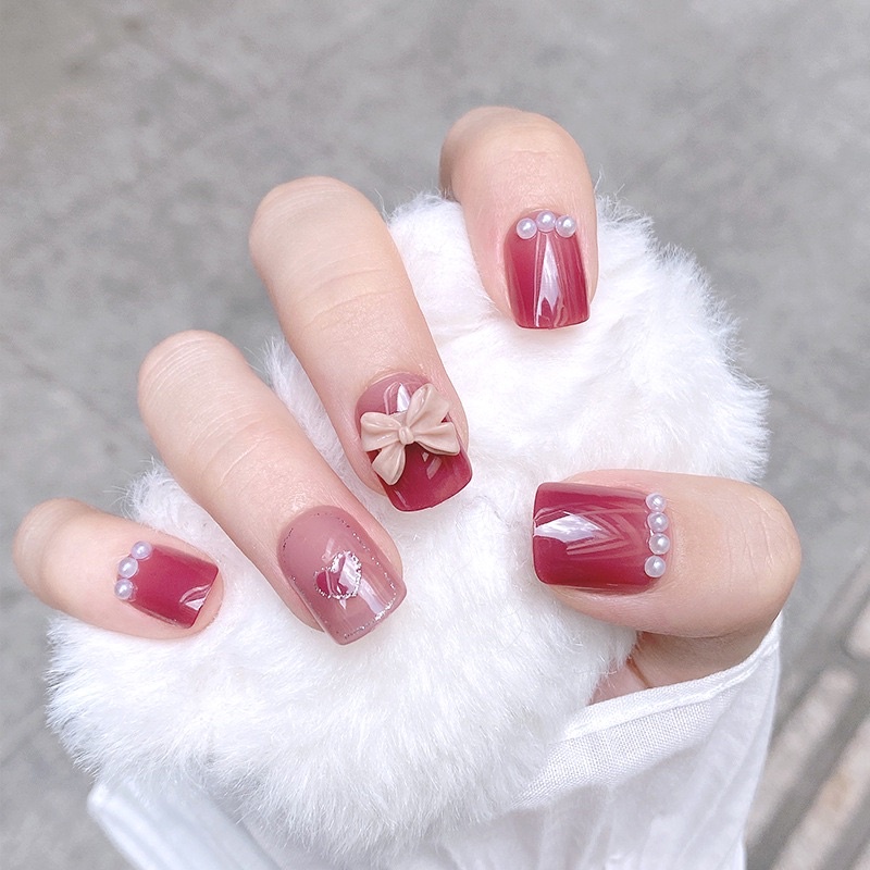 [Hàng mới về]Bộ 24 móng giả đính charm nơ form ngắn