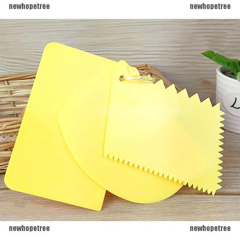 Bộ 3 Khuôn Nhựa Bóng Làm Bánh Kem