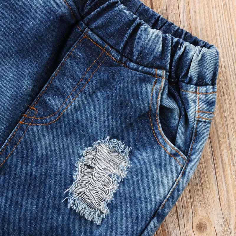 Set áo thun tay ngắn và quần jeans dài thời trang cho bé trai