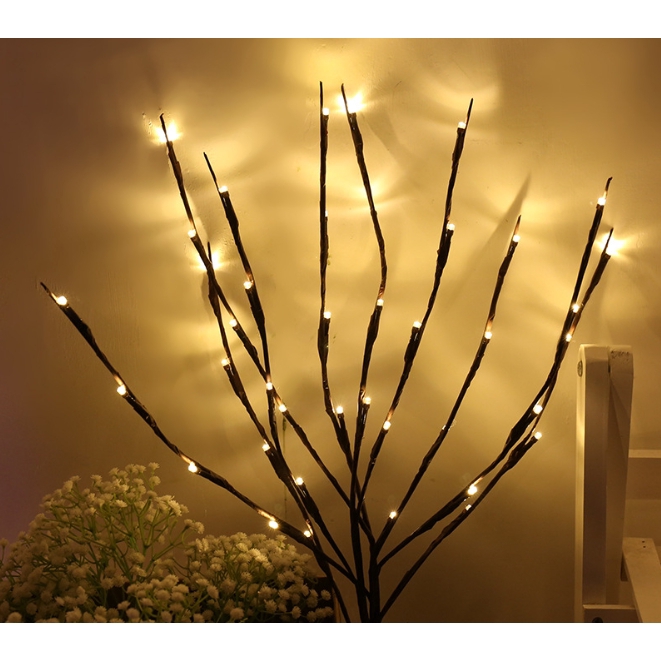 Cành cây 20 bóng đèn LED dùng cho trang trí giáng sinh độc đáo