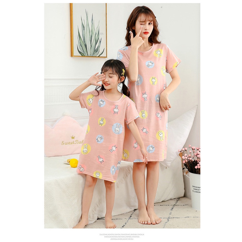 Đầm Công Chúa Cotton Tay Ngắn Cổ Tròn In Họa Tiết Hoạt Hình Dành Cho Mẹ Và Bé Kích Thước 100-180cm