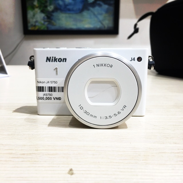 Máy ảnh Nikon J4 kèm kit cũ đẹp xách tay