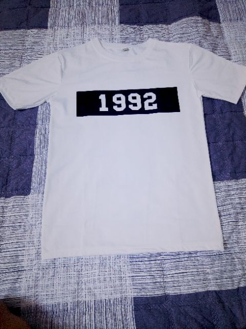 Áo thun in chữ - năm sinh (ghi chữ số. Size. Màu lúc đặt hàng nha) | BigBuy360 - bigbuy360.vn