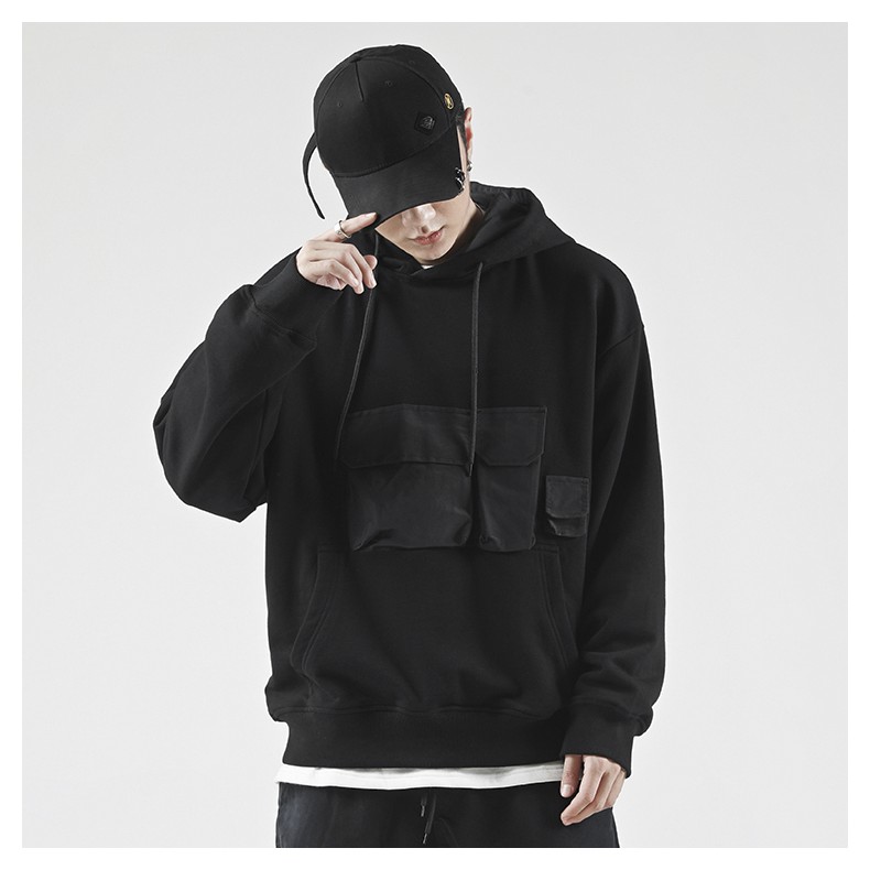 Áo Hoodie poly pocket màu đen form oversize nam nữ đều mặc được