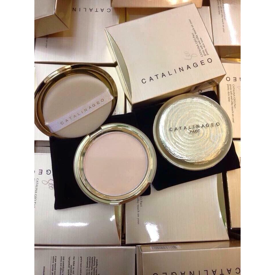 Phấn phủ Catalina Geo vàng siêu mịn