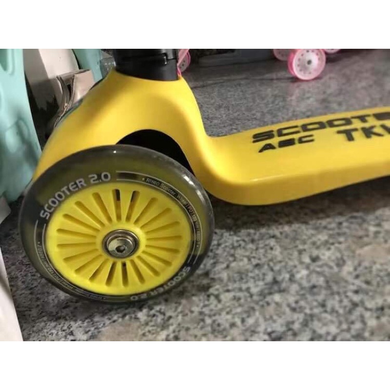 Xe scooter cho bé scoot and ride