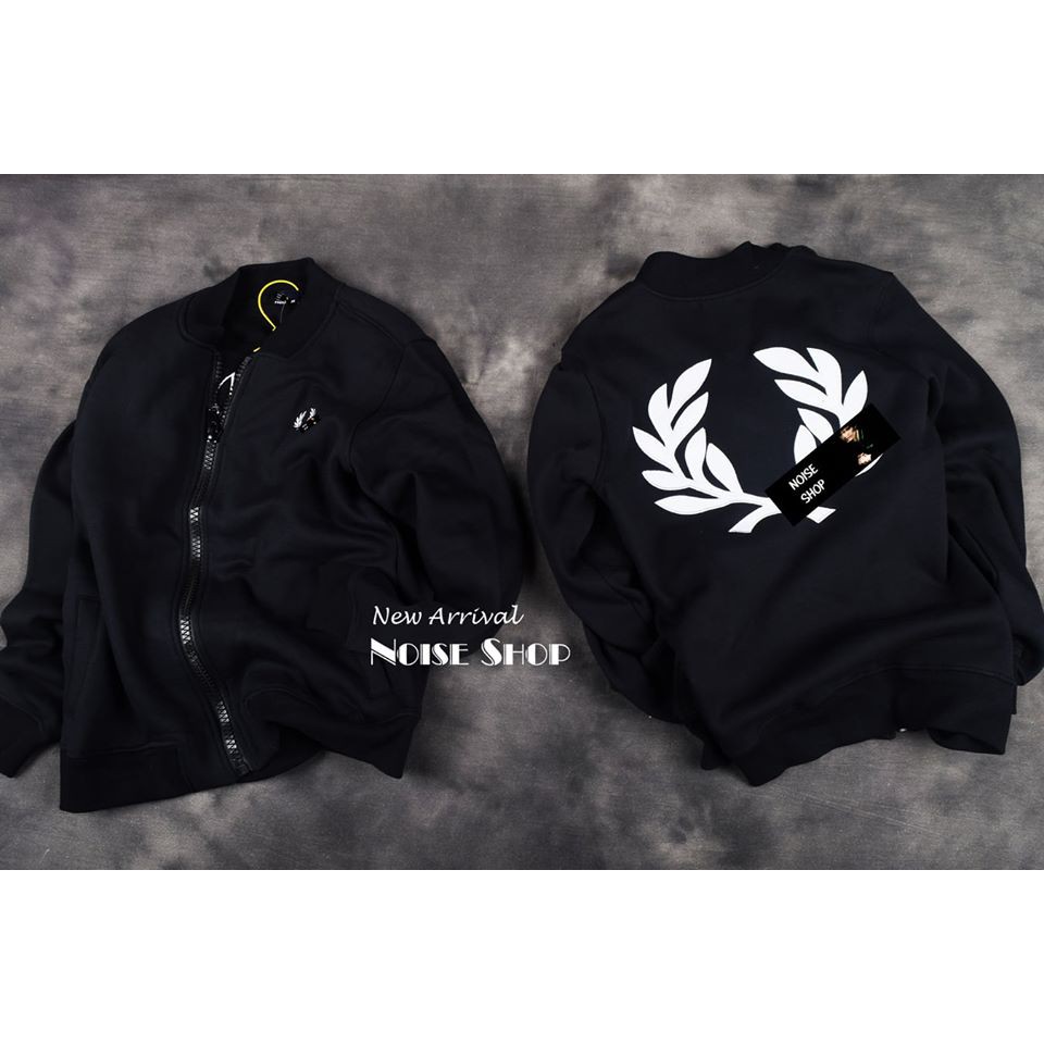 Áo Khoác Nỉ Logo Lưng