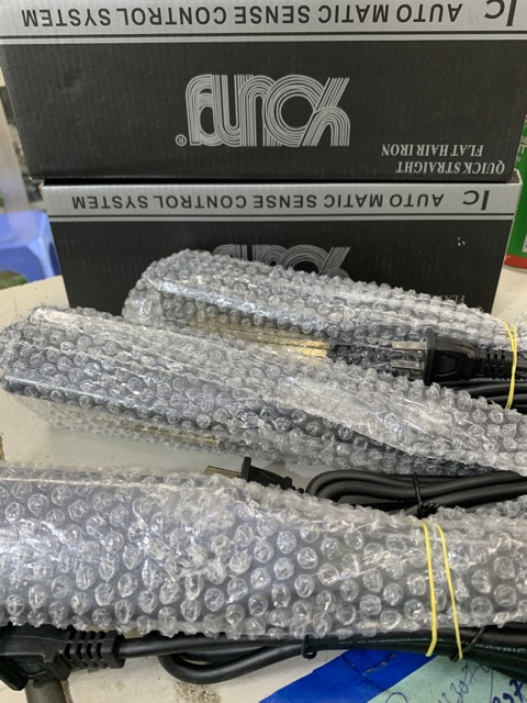 Máy dập xù  bản to young - 288 cá tính