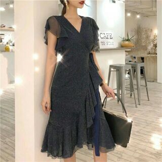 Đầm voan nhũ đuôi cá cánh sen