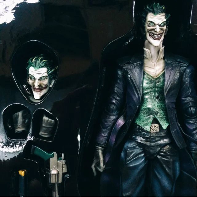 Tượng Mô Hình Nhân Vật Joker Trong Batman
