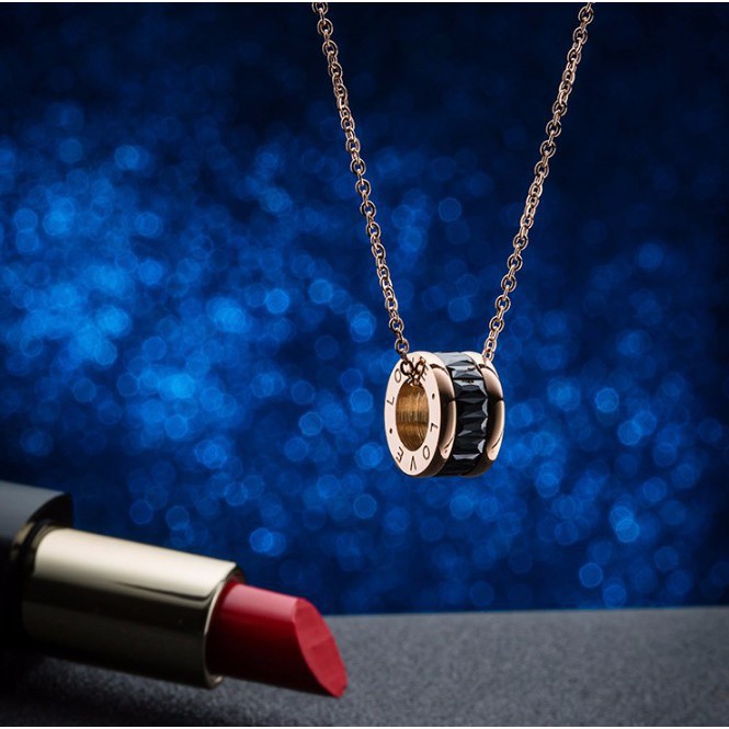 Dây Chuyền Khuyên Tròn Đính Đá Nhân Tạo Ti Tan Không Đen TT 0635