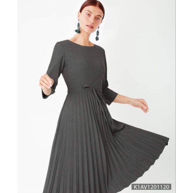 Đầm Calvin Klein xếp li