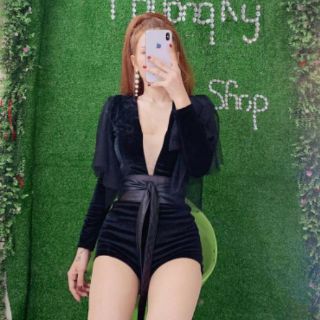 Jump ngắn tay dài phối voan