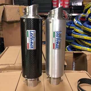 Lon pô Leovince dài carbon và bạc lun tem lo xo