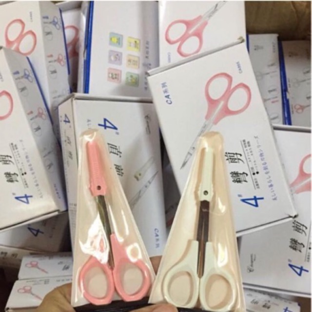 Kéo cắt lông mi/ lông màyt màu hồng thép chống gỉ cao cấp chuyên dùng cho makeup
