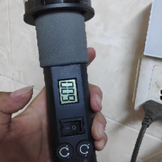 Máy khò cầm tay model 8018