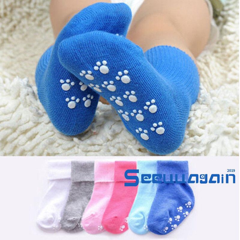 Vớ cotton mềm mại chống trượt cho bé