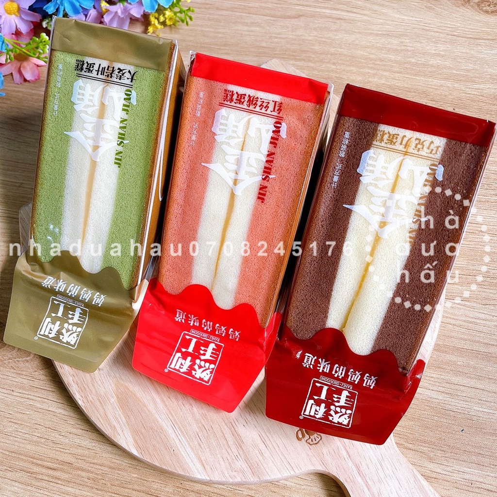 Bánh bông lan gato tam giác 3 màu dâu/trà xanh/socola Đài Loan cái lớn 150g