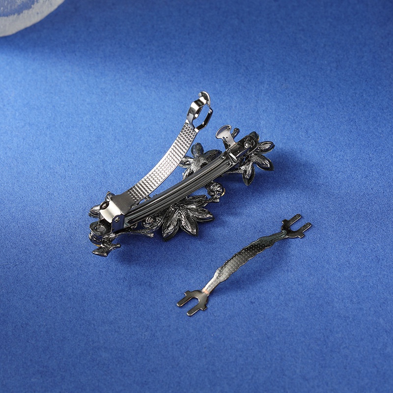 Kẹp Tóc Kim Loại Hình Hoa Xinh Xắn Cho Nữ