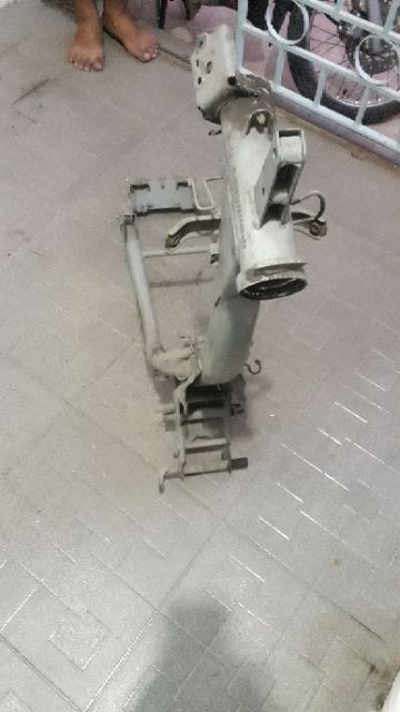 Sườn xe rs hay ws rin rã xe.còn nguyên xi rin