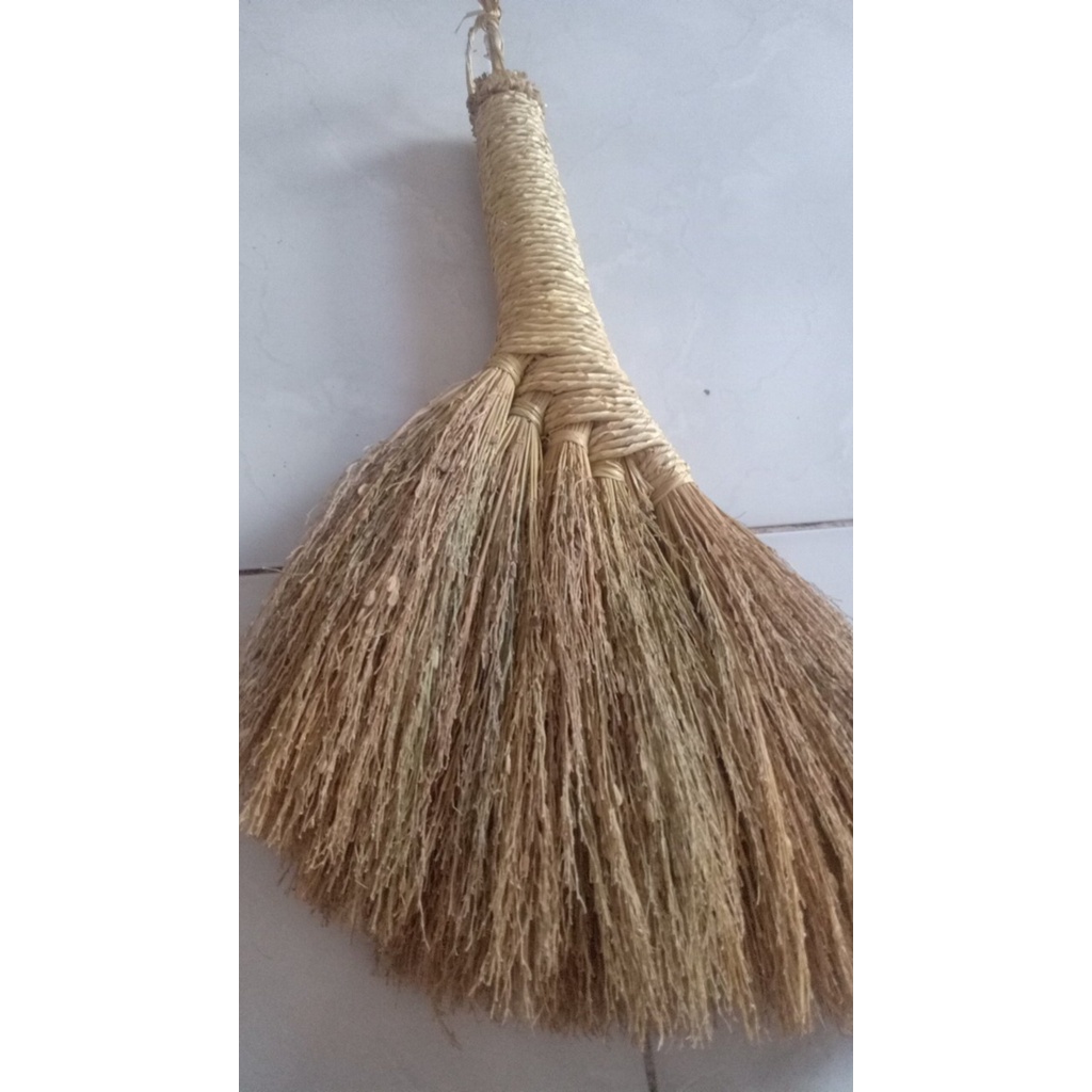 Chổi rơm nếp