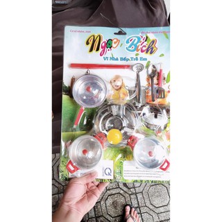 Đồ chơi nấu ăn cho bé