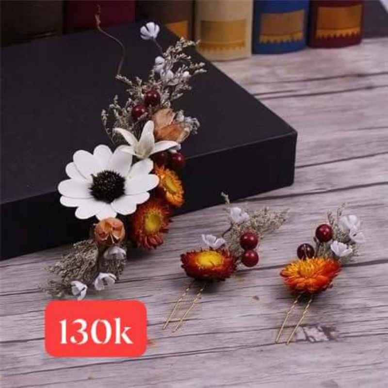 bô cài tóc hoa khô 130k