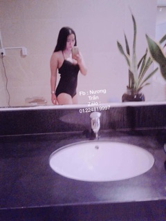 Bikini 1 mảnh ( có kèm ảnh khách )