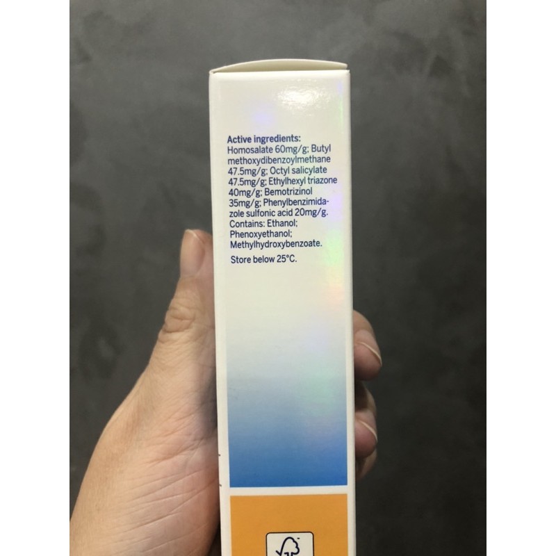 Kem chống nắng Nivea Shine Control SPF 50 UV Face