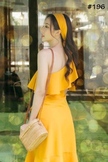 Đầm body xoè
