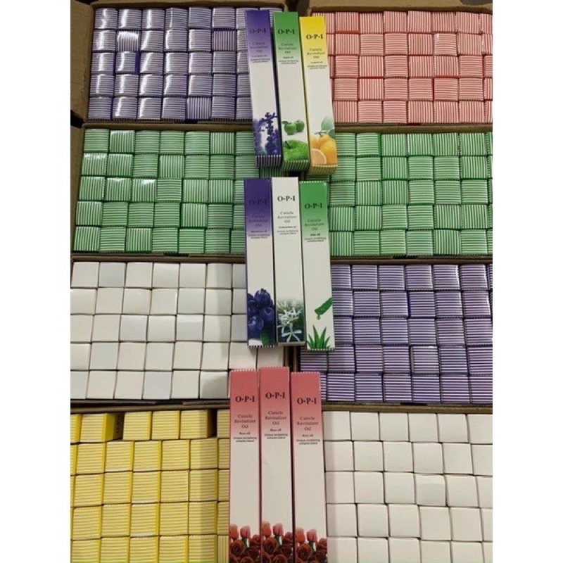 Bút dưỡng viền móng OPI- bút dưỡng viền chuyên dụng