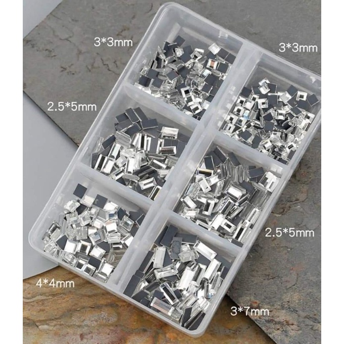 Khay đá chân bằng mix size đá hình vuông,hình chữ nhật/Trend 2021