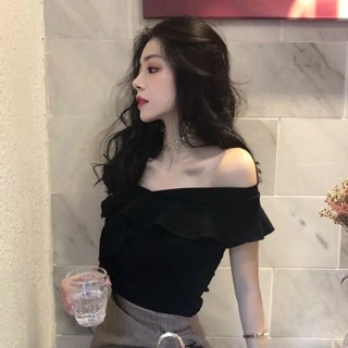 Áo trễ vai ôm ulzzang