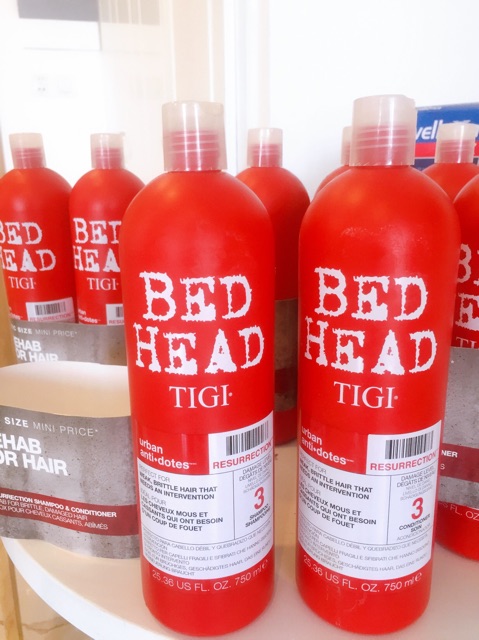 Set Gội xả Bedhead TiGi đỏ- hàng xách tay UK