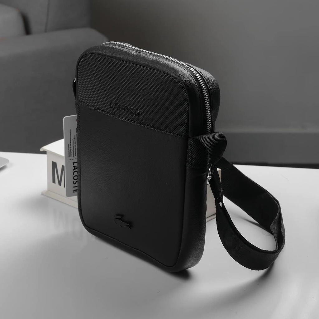 Túi chéo Lacoste New 2022 nhỏ gọn tiện lợi trang nhã