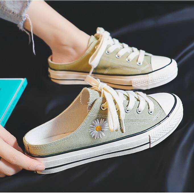 Giày dép nhỏ bán kéo nữ 2020 mùa hè phiên bản Hàn Quốc mới của học sinh không được theo sau bởi đôi giày lười biếng