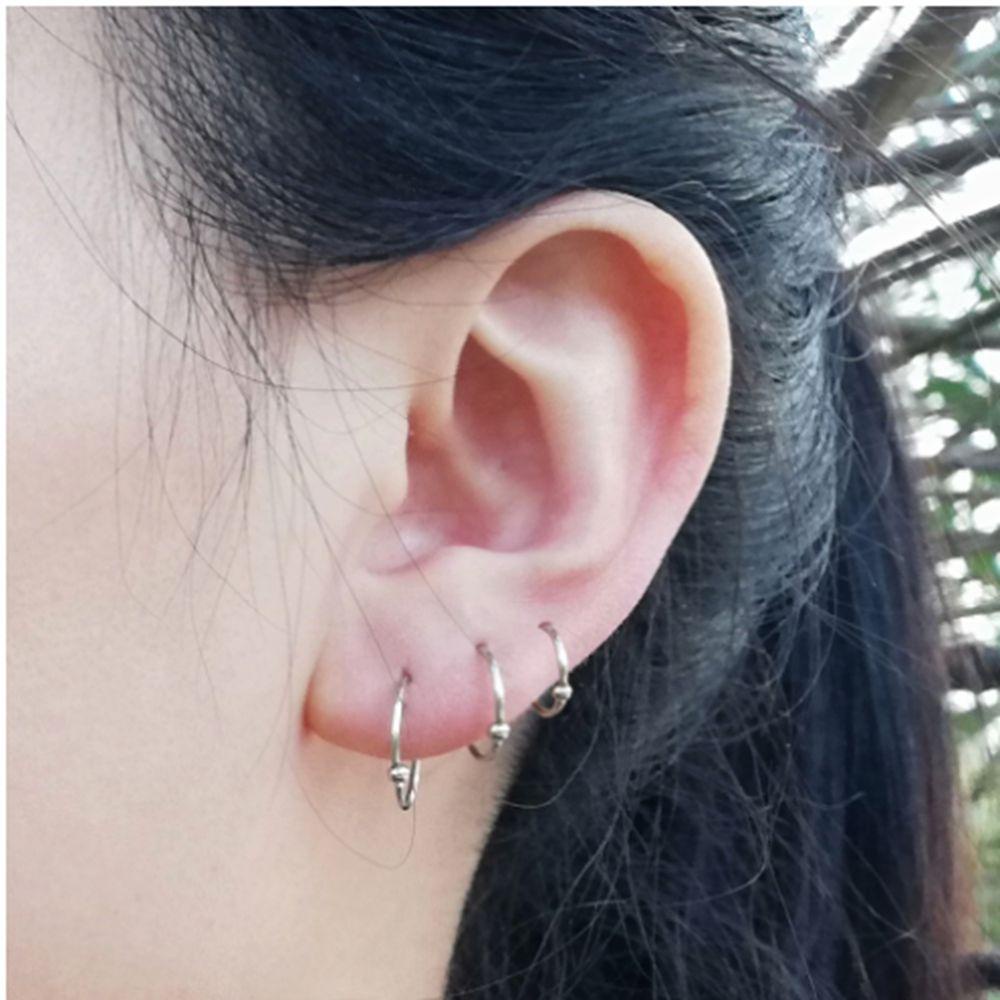 1 Khuyên Xỏ Sụn Tai / Môi Bằng Thép